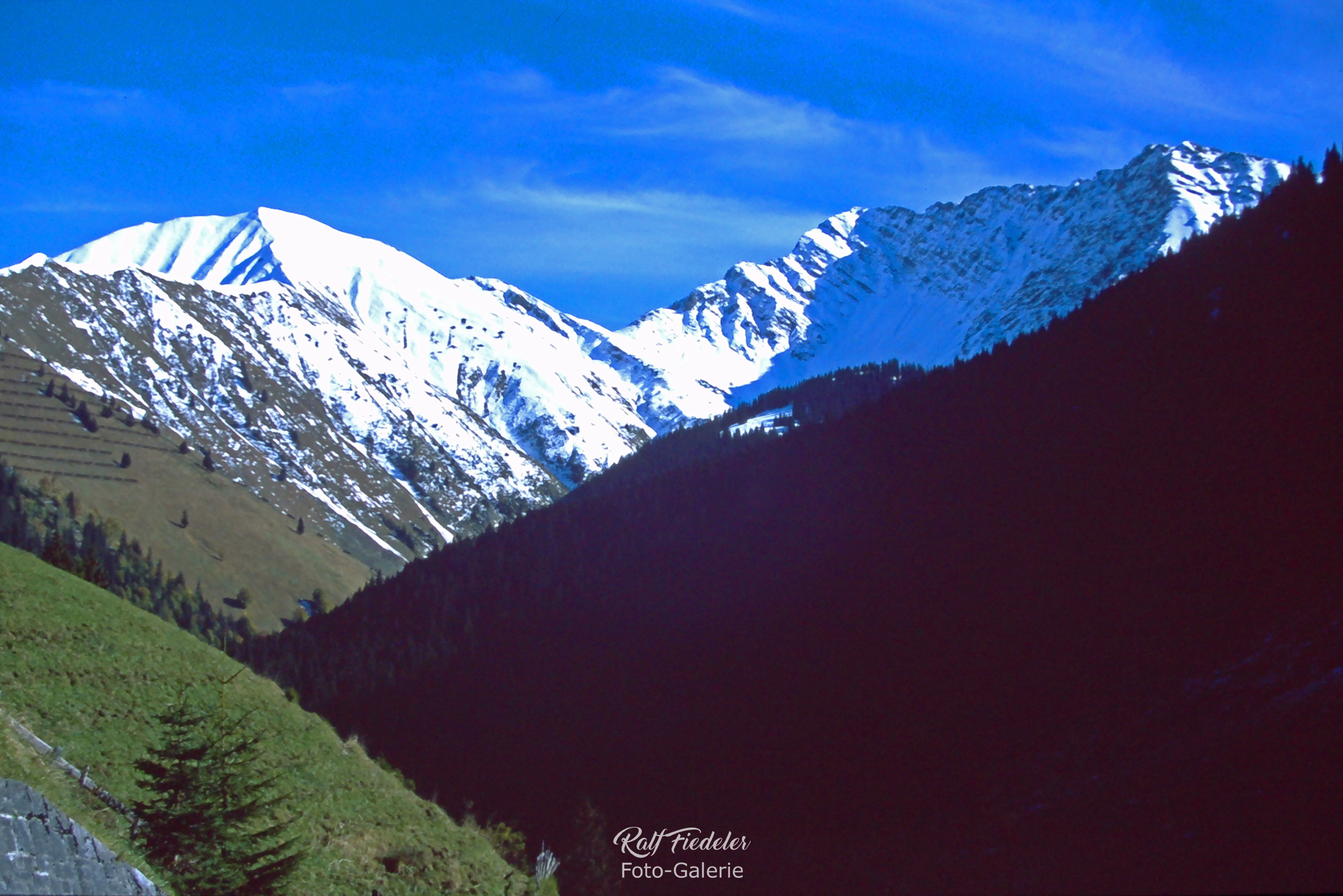 Schneebedeckte Berge in Österreich