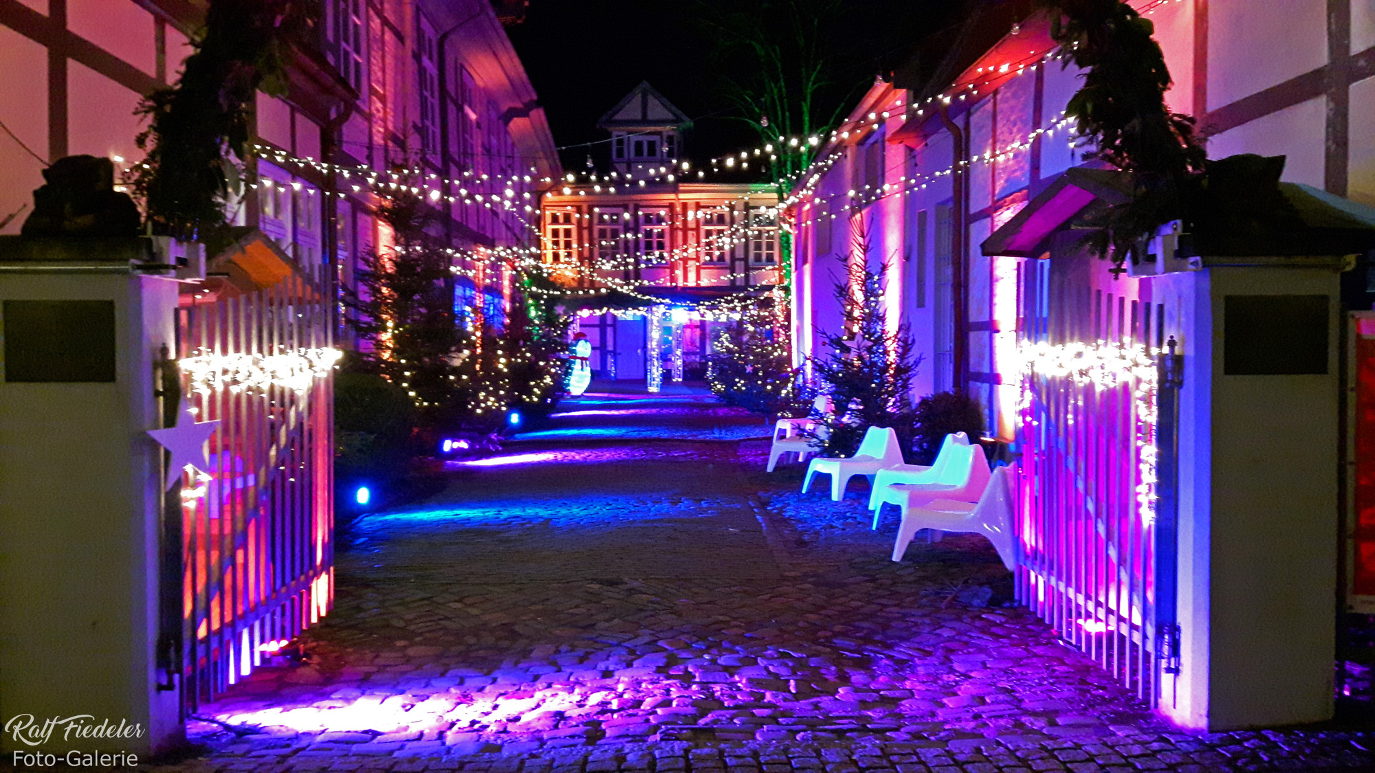 Alter Posthof in Celle weihnachtlich geschmückt