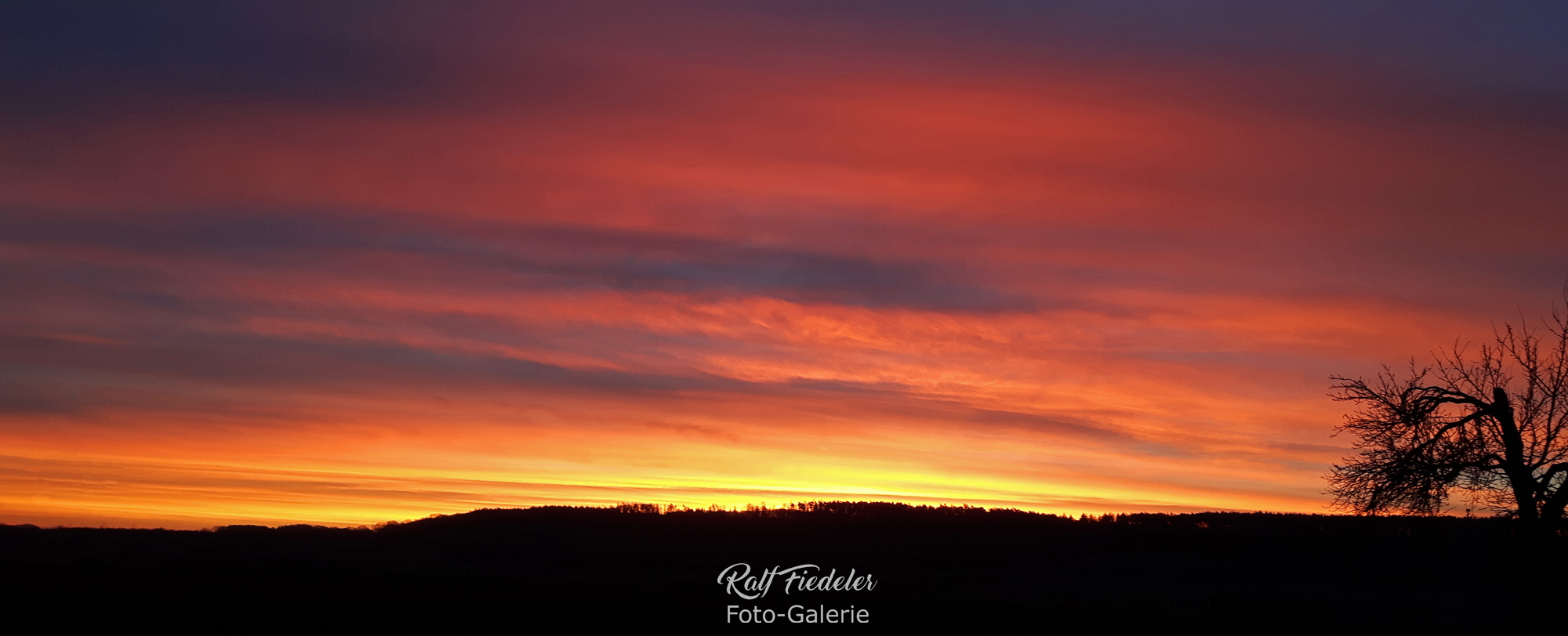 Himmel über der Frankenhöhe am Morgen