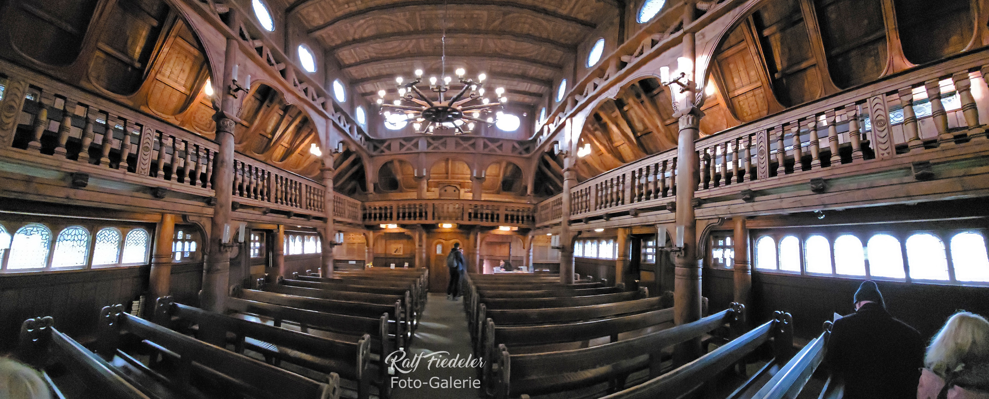 Innenansicht der Holzstabkirche in Bockswiesen-Hahnenklee